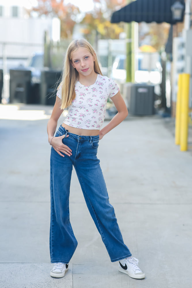 Livi Vintage Bunches Tee